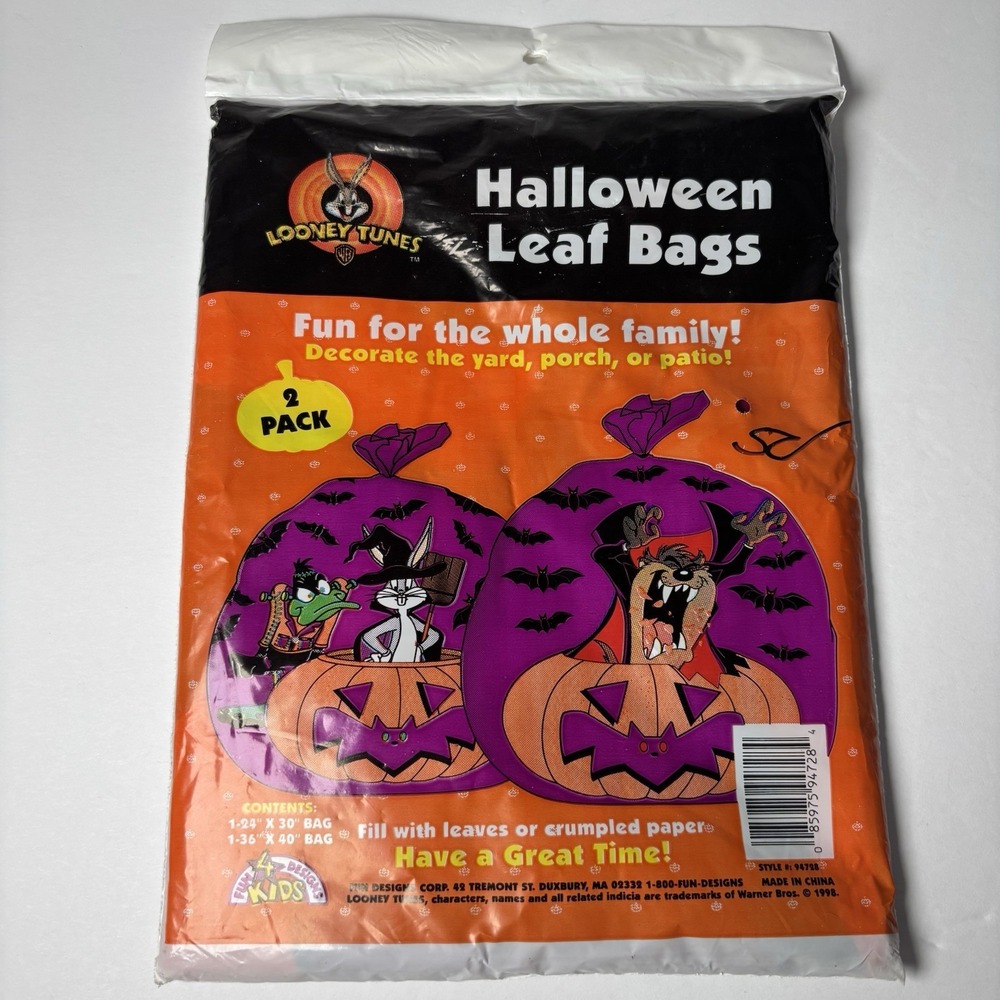 Vintage Looney Tunes‎ Halloween 2 Leaf Bags Tazmanian Devil Bugs Bunny Daffy